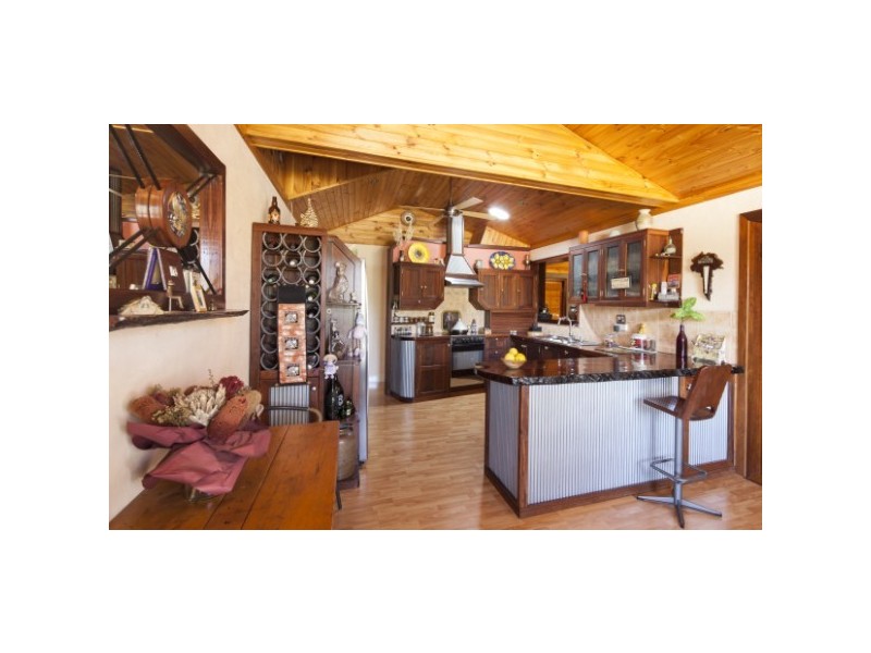 32 Hosken Street, Bluff Point WA 6530