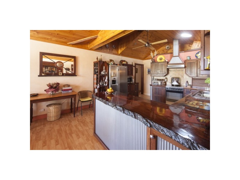 32 Hosken Street, Bluff Point WA 6530