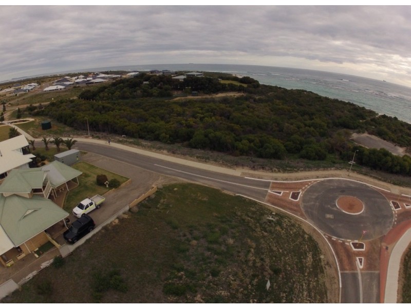 1 Seahaven View, Drummond Cove WA 6532