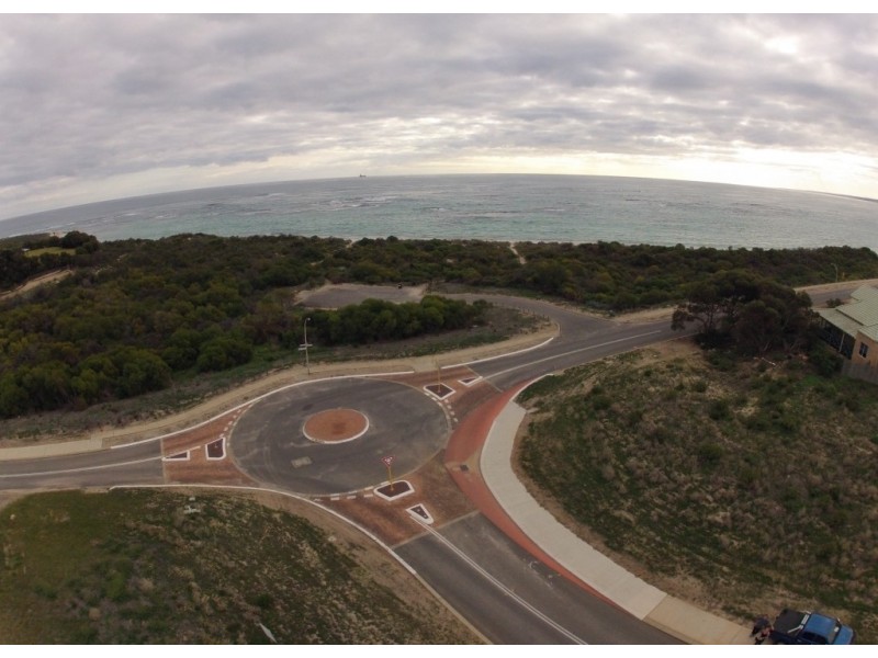 1 Seahaven View, Drummond Cove WA 6532