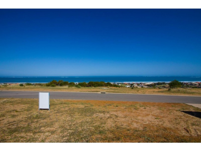 5 Old Acres Court, Wandina WA 6530