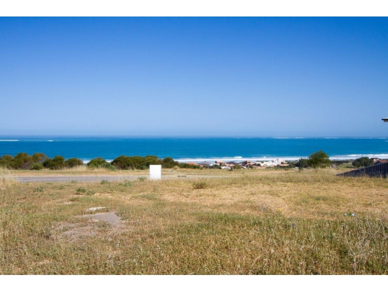 5 Old Acres Court, Wandina WA 6530