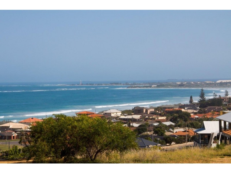 5 Old Acres Court, Wandina WA 6530