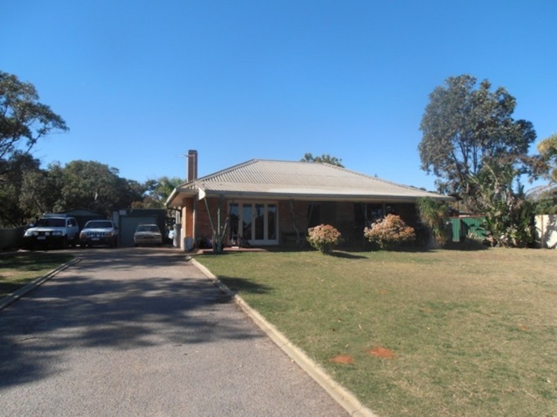 68 Kempton Street, Bluff Point WA 6530