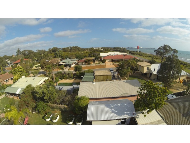 68 Kempton Street, Bluff Point WA 6530
