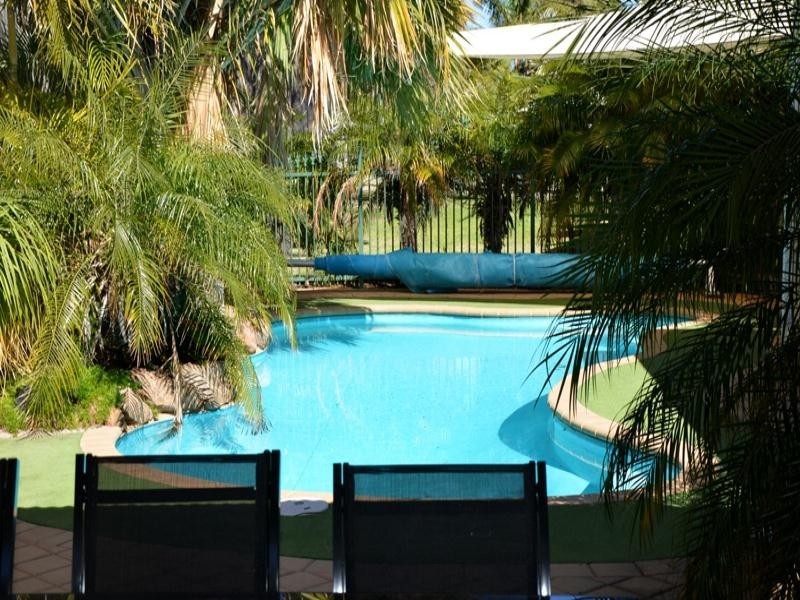 12 Bluewater Close, Drummond Cove WA 6532