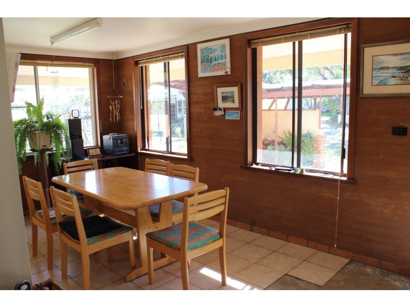 41 East Terrace, Nanson WA 6532