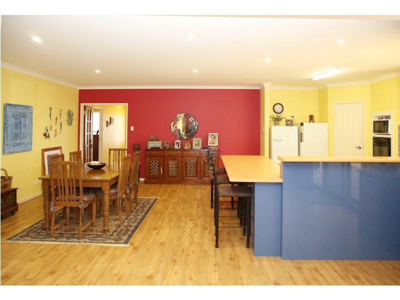 960 Chapman Road, Glenfield WA 6532