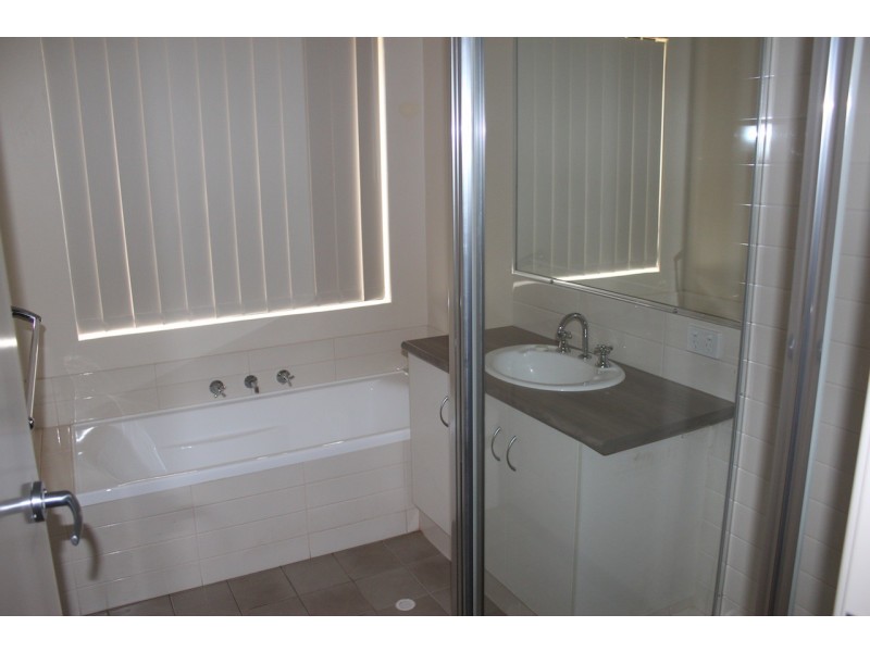 9 Barnacle Road, Drummond Cove WA 6532