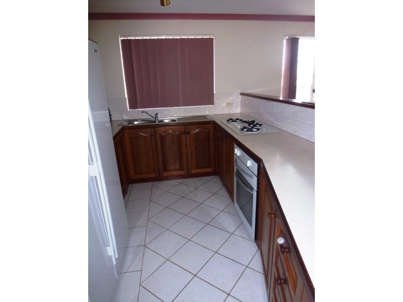 7 Mugana Crescent, Waggrakine WA 6530