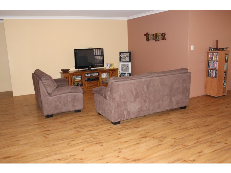 11 Intombi Rise, Wandina WA 6530