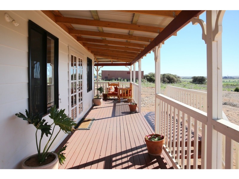 27 Meadowcroft Street, Rudds Gully WA 6532