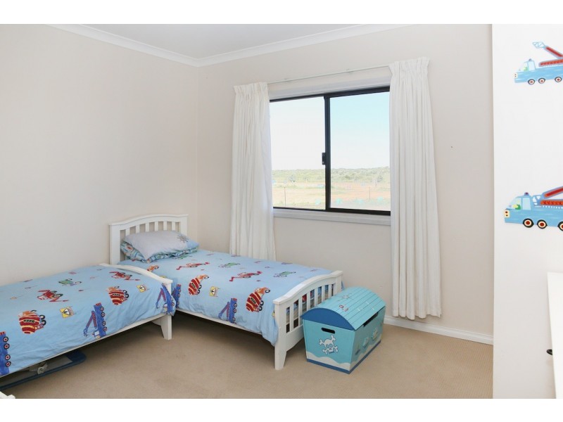 27 Meadowcroft Street, Rudds Gully WA 6532