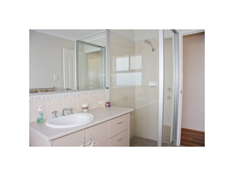 10 Jackson Loop, Wandina WA 6530