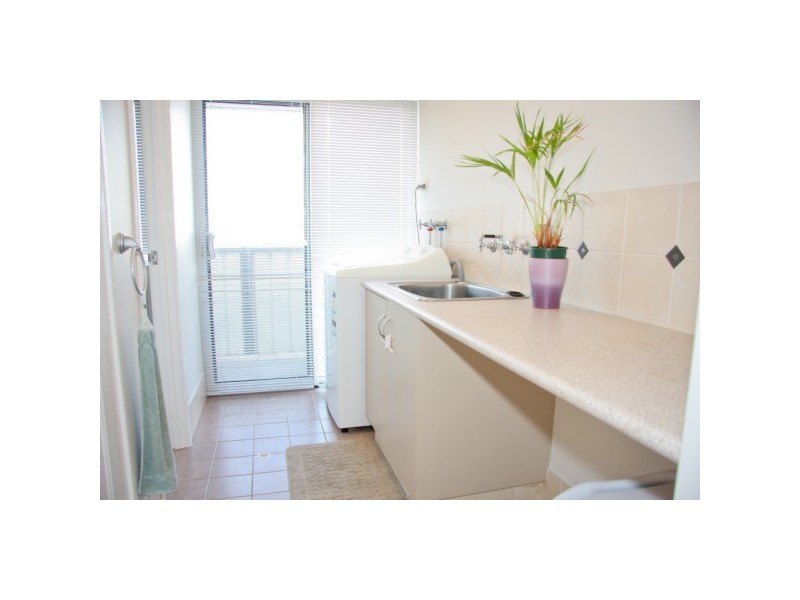 10 Jackson Loop, Wandina WA 6530