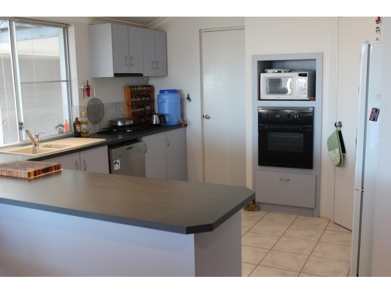 38 Bellimos Drive, Wandina WA 6530