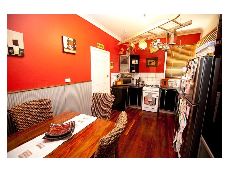 11 Felicia Street, Rangeway WA 6530