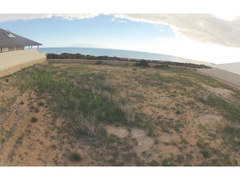 31 Flavio Crescent, Wandina WA 6530