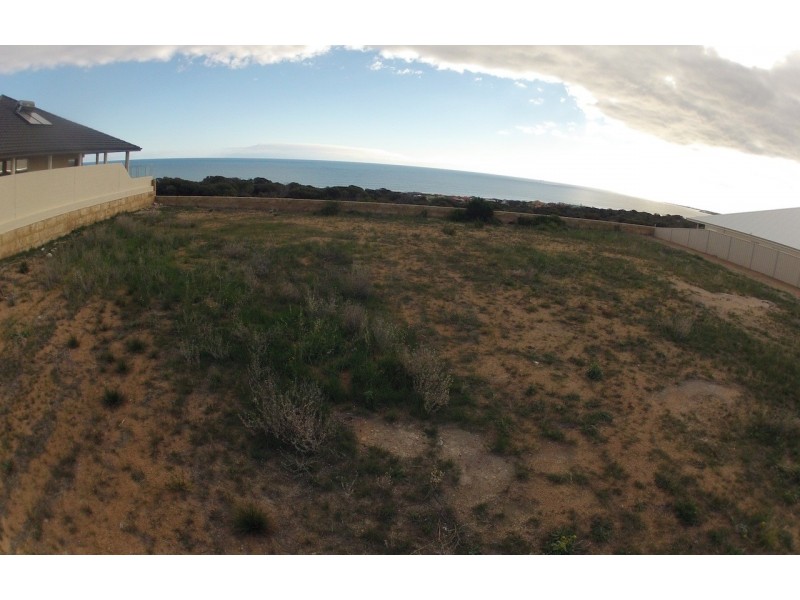 31 Flavio Crescent, Wandina WA 6530