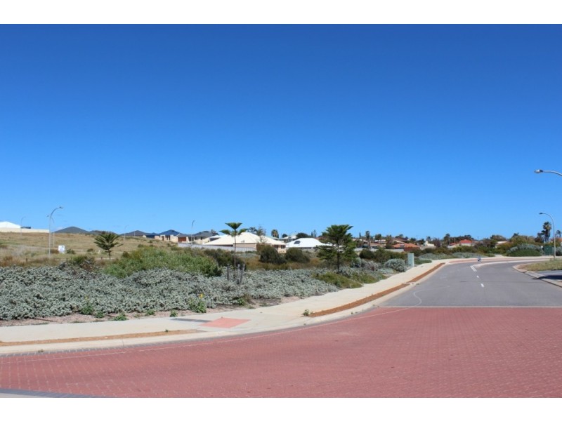 2 Pebble View, Sunset Beach WA 6530