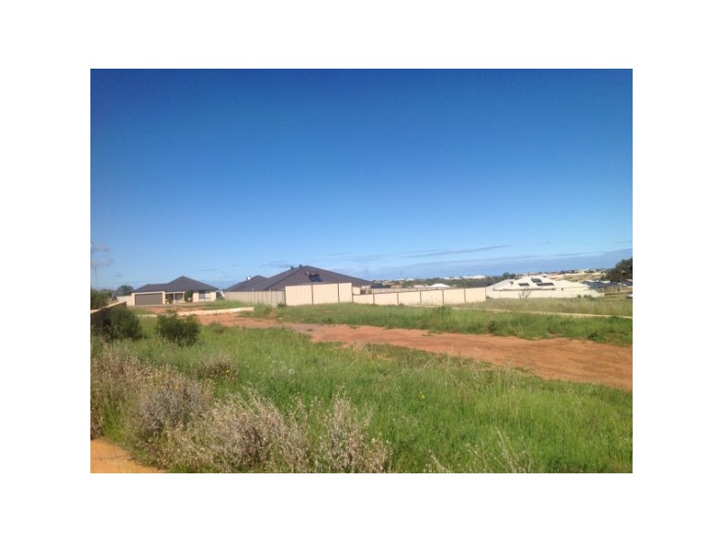 20 Viewpoint Mews, Drummond Cove WA 6532