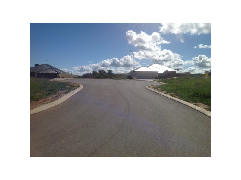 20 Viewpoint Mews, Drummond Cove WA 6532