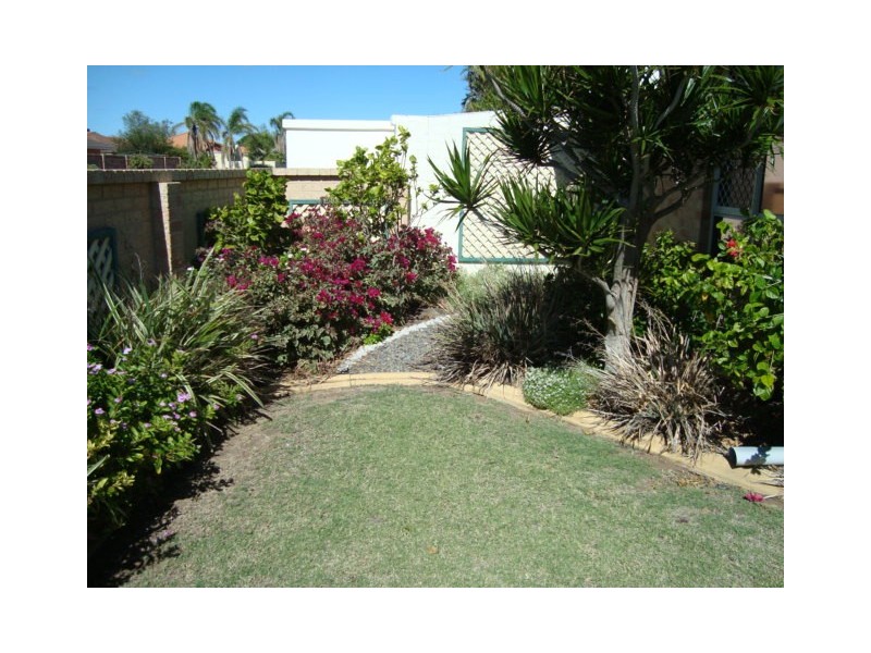 1/66 Glendinning Road, Tarcoola Beach WA 6530