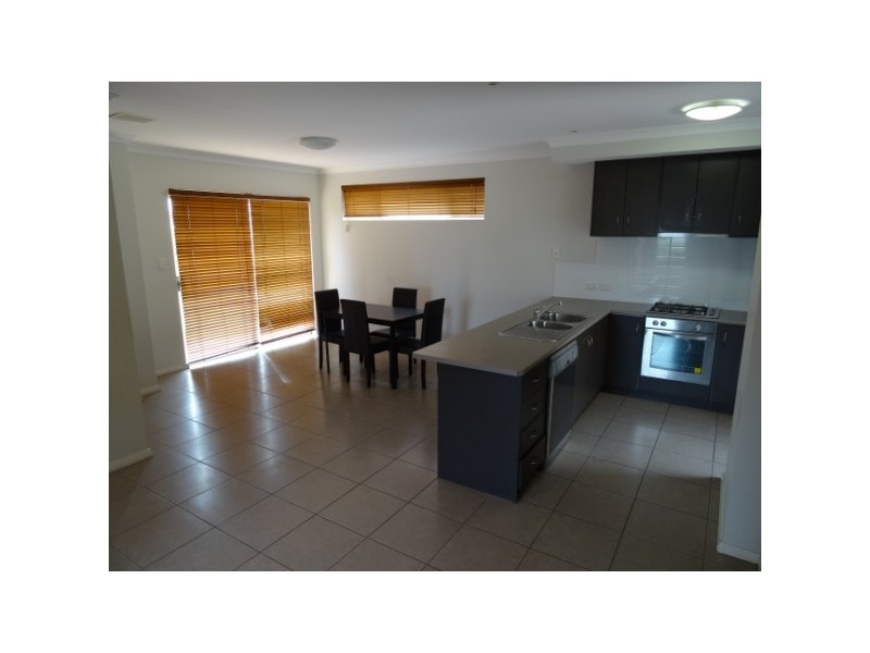 5/3 Pollard Street, Geraldton WA 6530