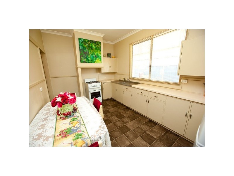 51 Phelps Street, Wonthella WA 6530