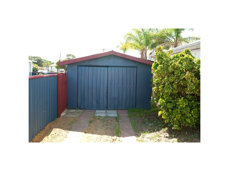 51 Phelps Street, Wonthella WA 6530