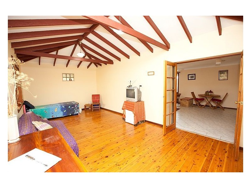 8 Amalda Place, Sunset Beach WA 6530