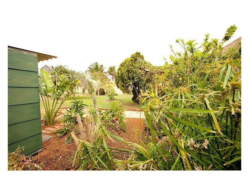 8 Amalda Place, Sunset Beach WA 6530