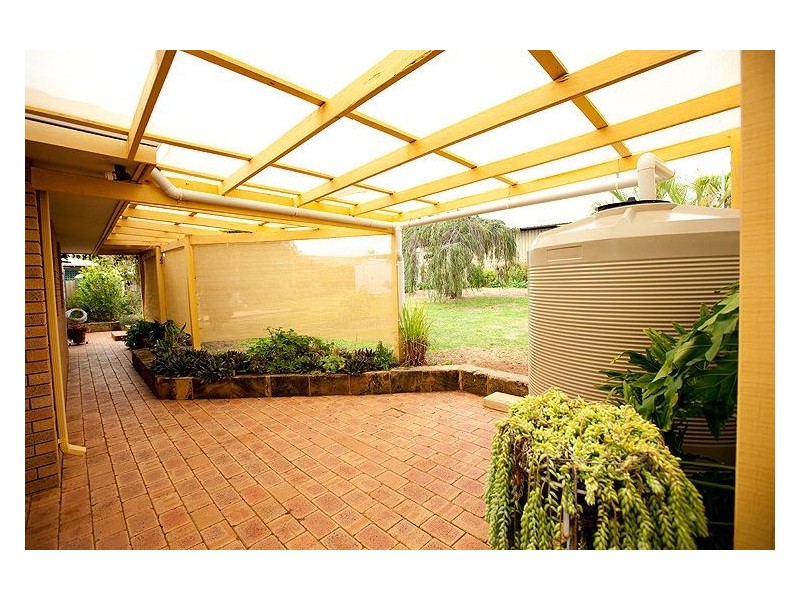 8 Amalda Place, Sunset Beach WA 6530