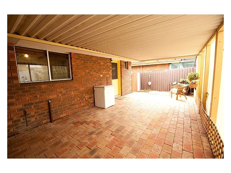 8 Amalda Place, Sunset Beach WA 6530