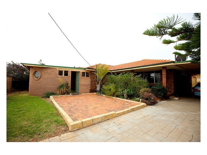 8 Amalda Place, Sunset Beach WA 6530