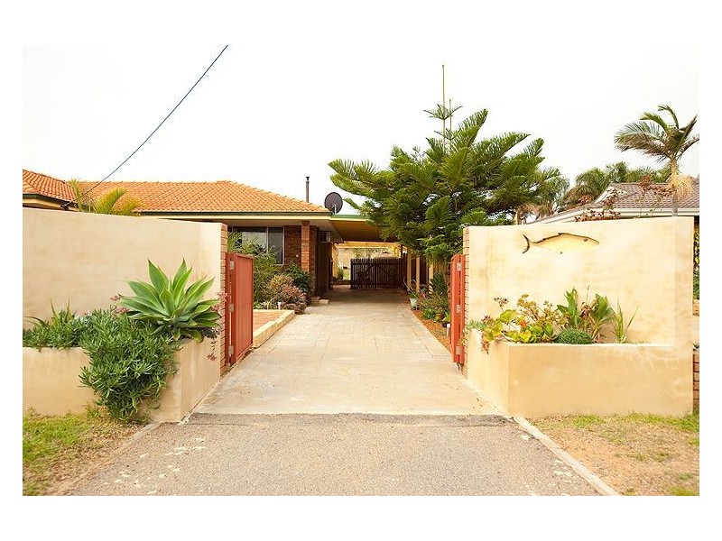 8 Amalda Place, Sunset Beach WA 6530