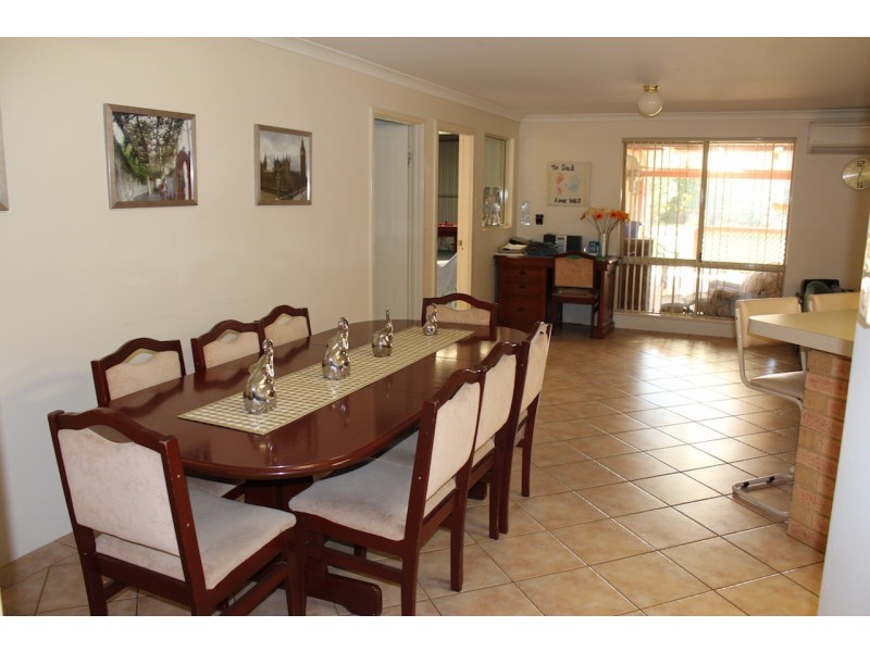 10 Willow Court, Strathalbyn WA 6530