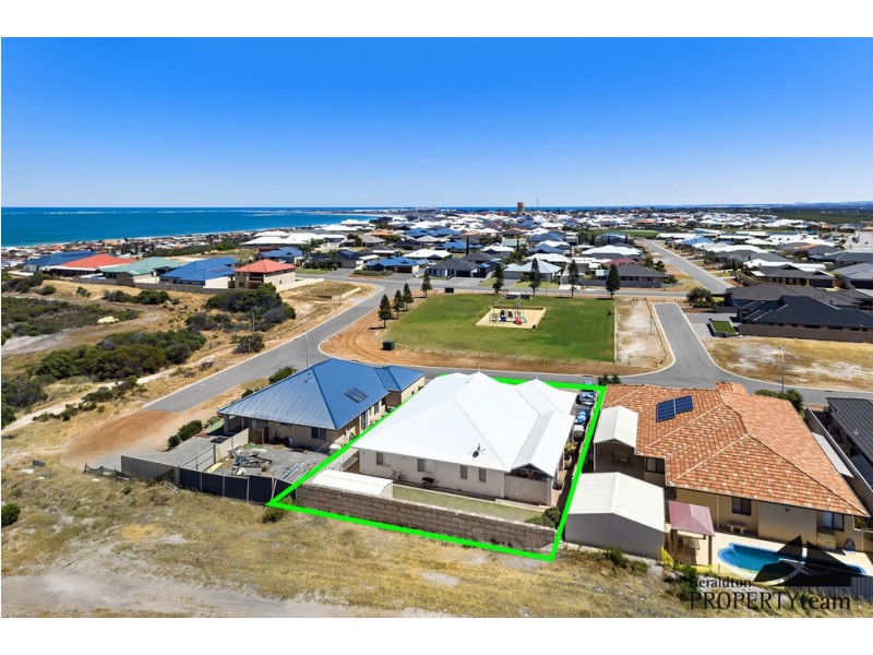 15 Intombi Rise, Wandina WA 6530