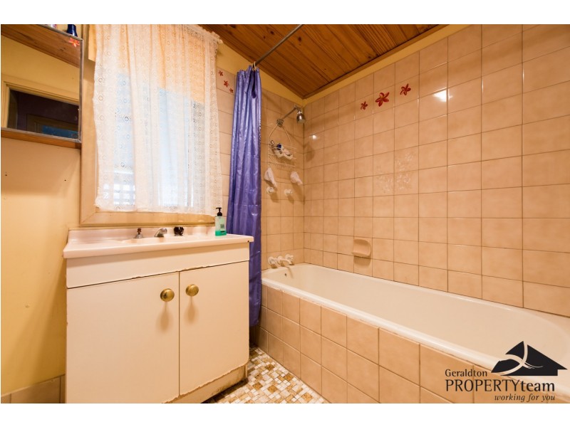 159 Fraser Street, Beachlands WA 6530