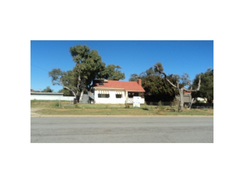 6 Betula Street, Rangeway WA 6530