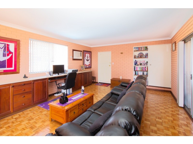 8 Gummer Avenue, Geraldton WA 6530