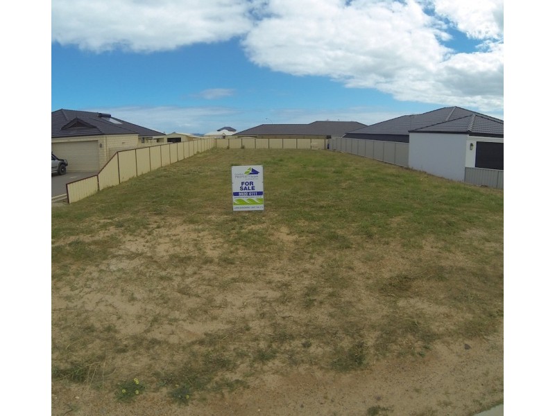 142 Glenfield Beach Drive, Glenfield WA 6532