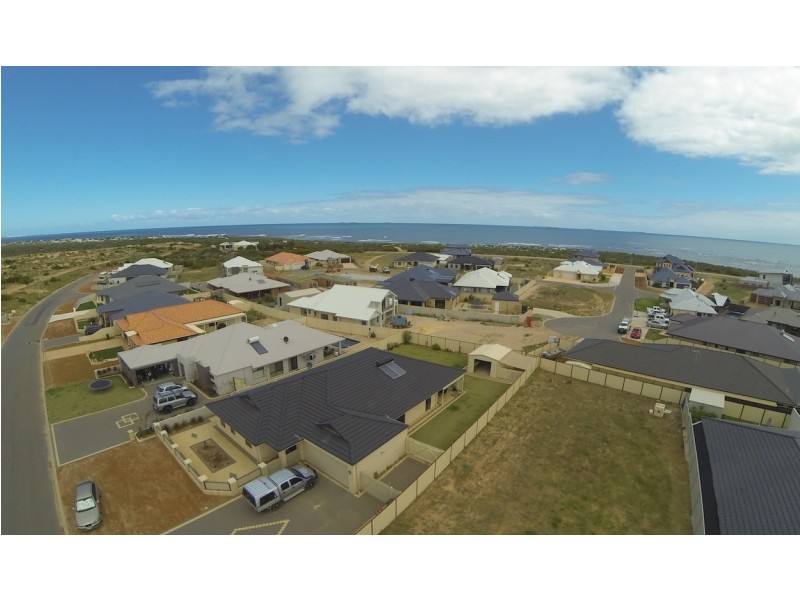 142 Glenfield Beach Drive, Glenfield WA 6532