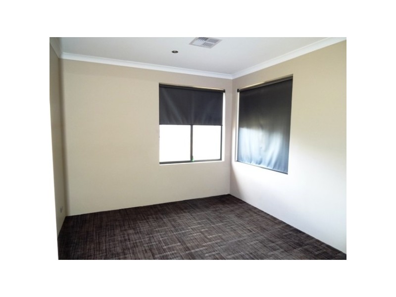 7 Basile Court, Wandina WA 6530