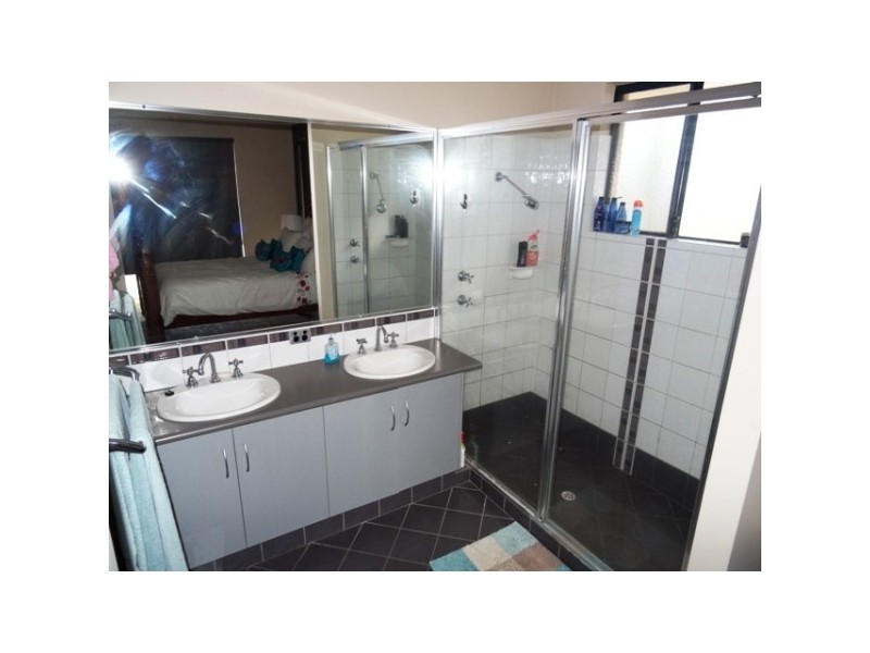 7 Basile Court, Wandina WA 6530