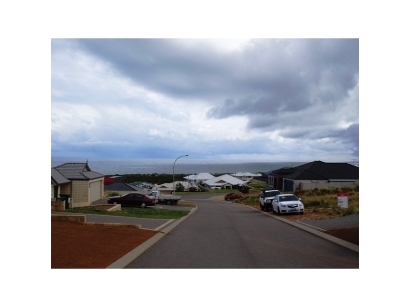 7 Basile Court, Wandina WA 6530