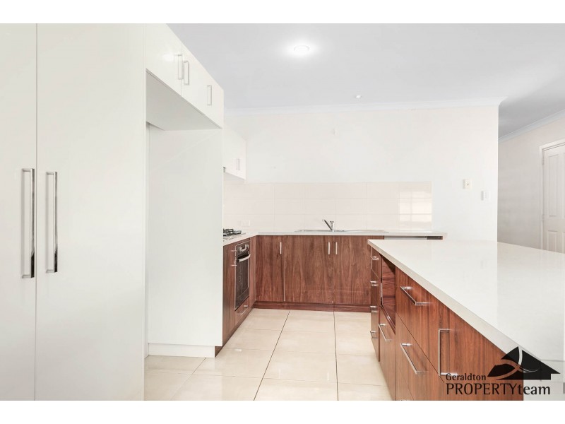 15 Waterwitch Outlook, Wandina WA 6530