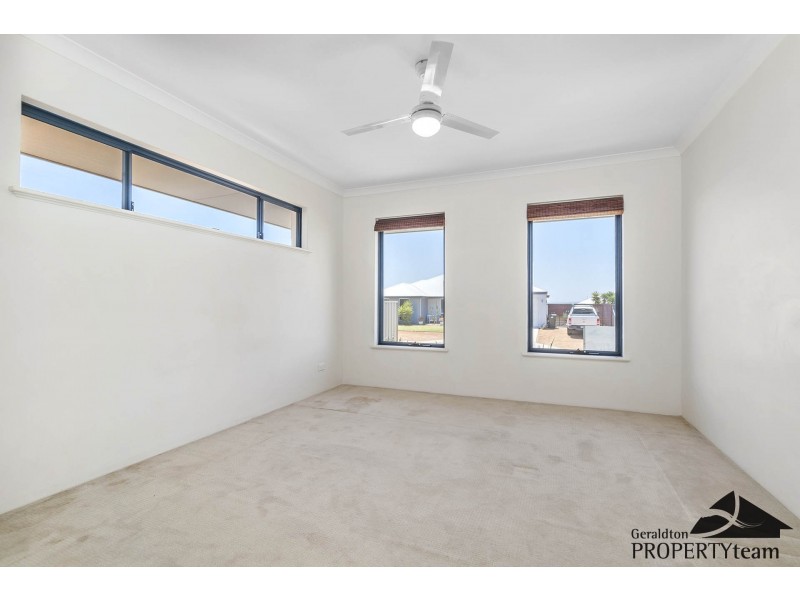 15 Waterwitch Outlook, Wandina WA 6530