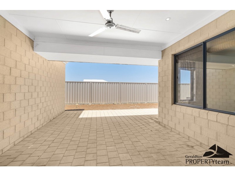 15 Waterwitch Outlook, Wandina WA 6530