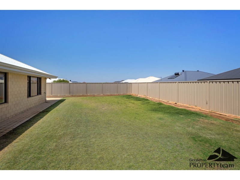 15 Waterwitch Outlook, Wandina WA 6530